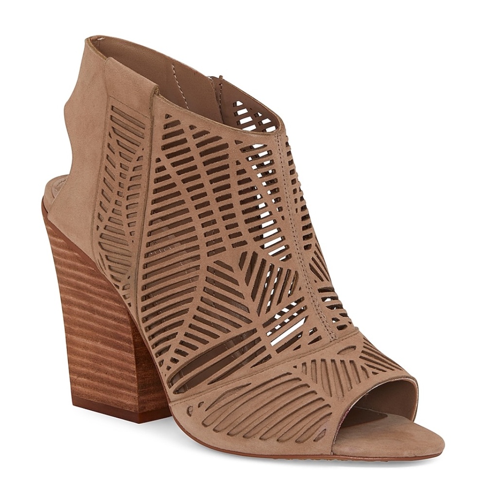 Vince Camuto Womens 9.5 M Kimora Cutout Shield Sandal Wild Mushroom True Suede